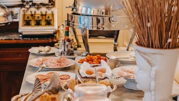 Petit déjeuner continental compris tous les jours