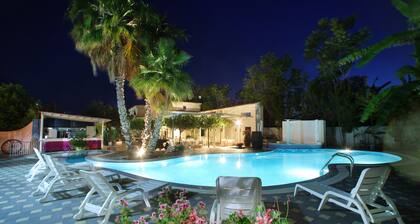 Regent Beach Hotel & Apartments