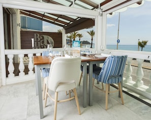 Lunch and dinner served  - Hotel Horitzó by Pierre & Vacances (Blanes)
