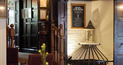 Chequers Inn by Greene King Inns