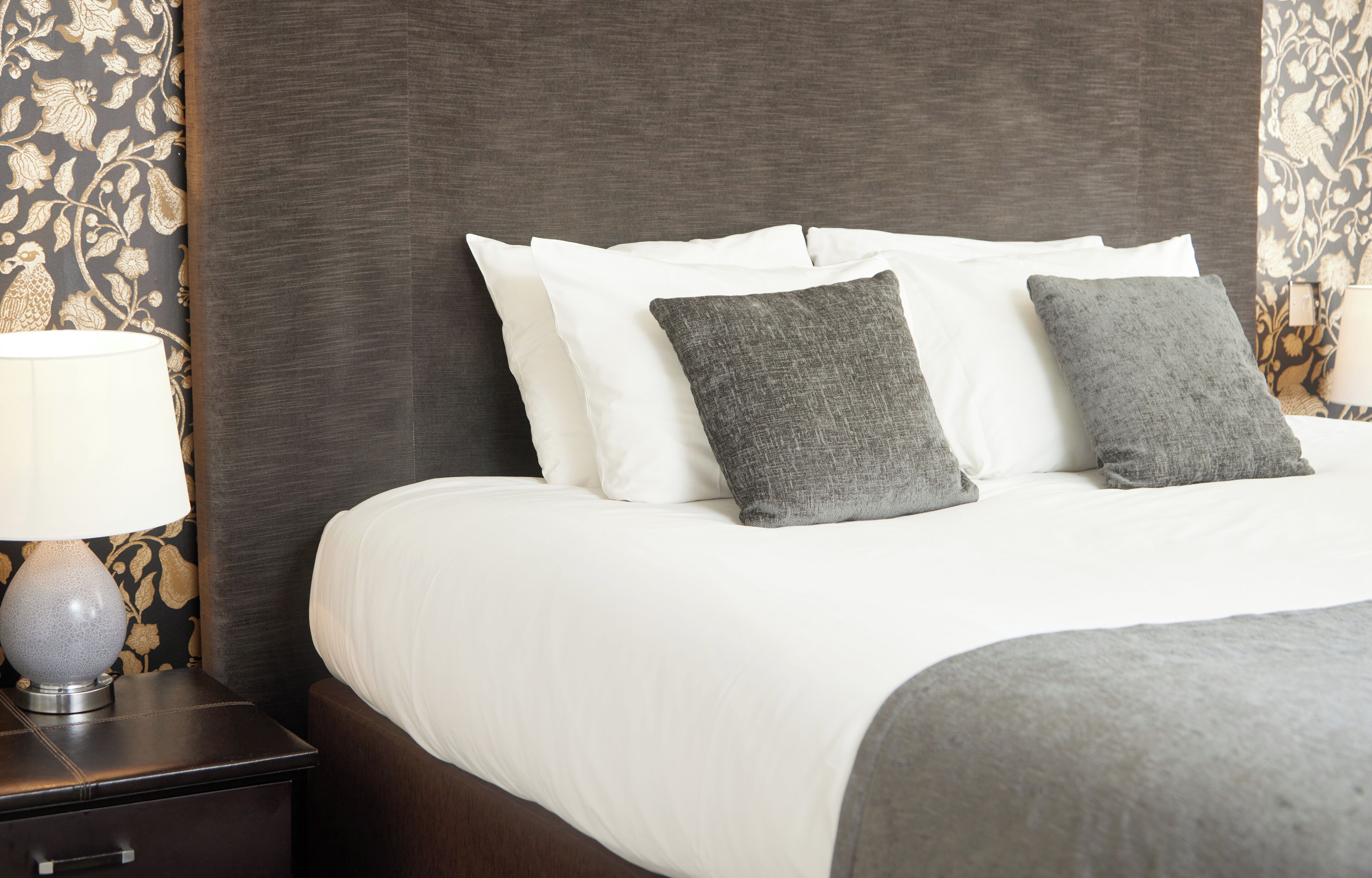 奢華套房 | 書桌、熨斗/熨衣板、免費無線上網、床單