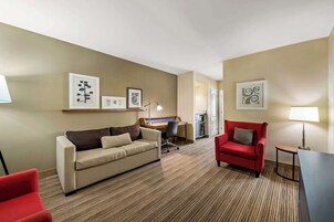 Ropa de cama de alta calidad, escritorio y cortinas blackout 