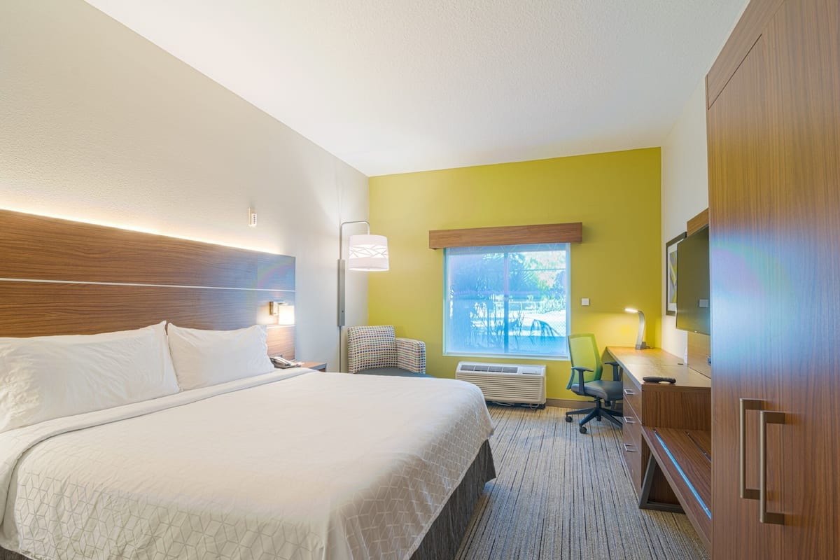 In-room safe, desk, blackout curtains, iron/ironing board