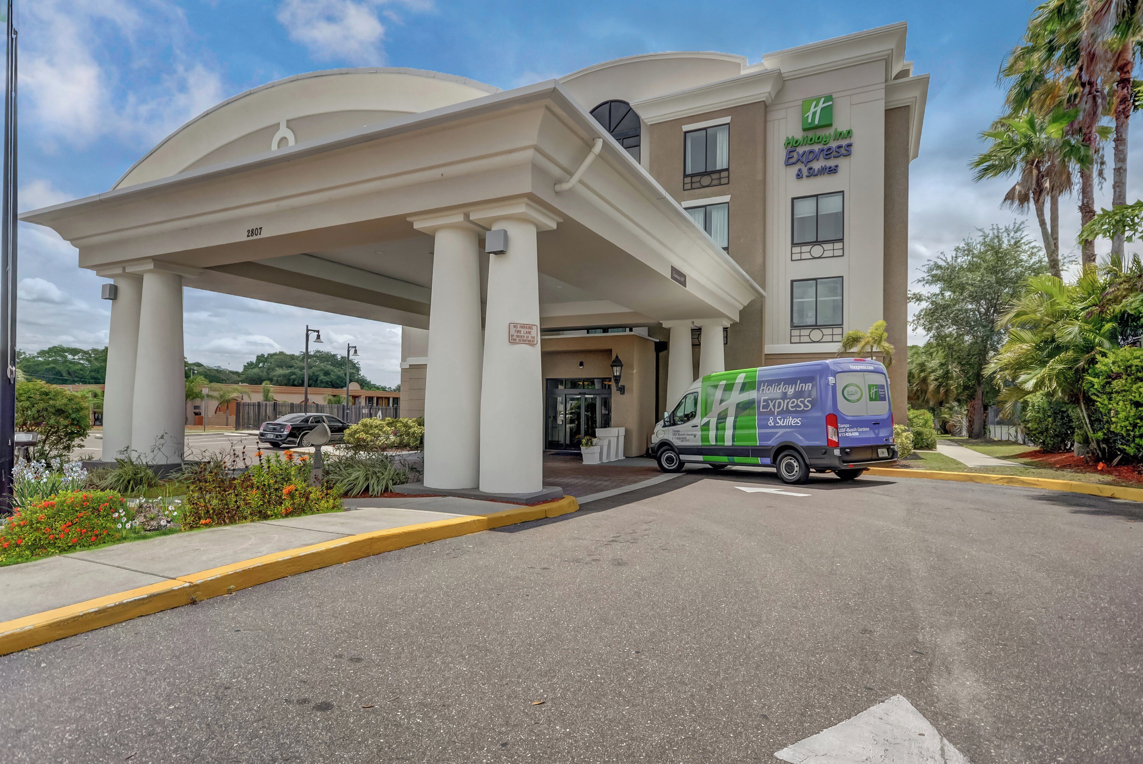 Foto - Holiday Inn Express & Suites Tampa USF Busch Gardens by IHG