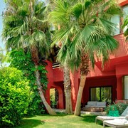 Asia Gardens Hotel & Thai Spa, a Royal Hideaway Hotel