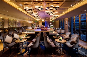 酒吧（店内）