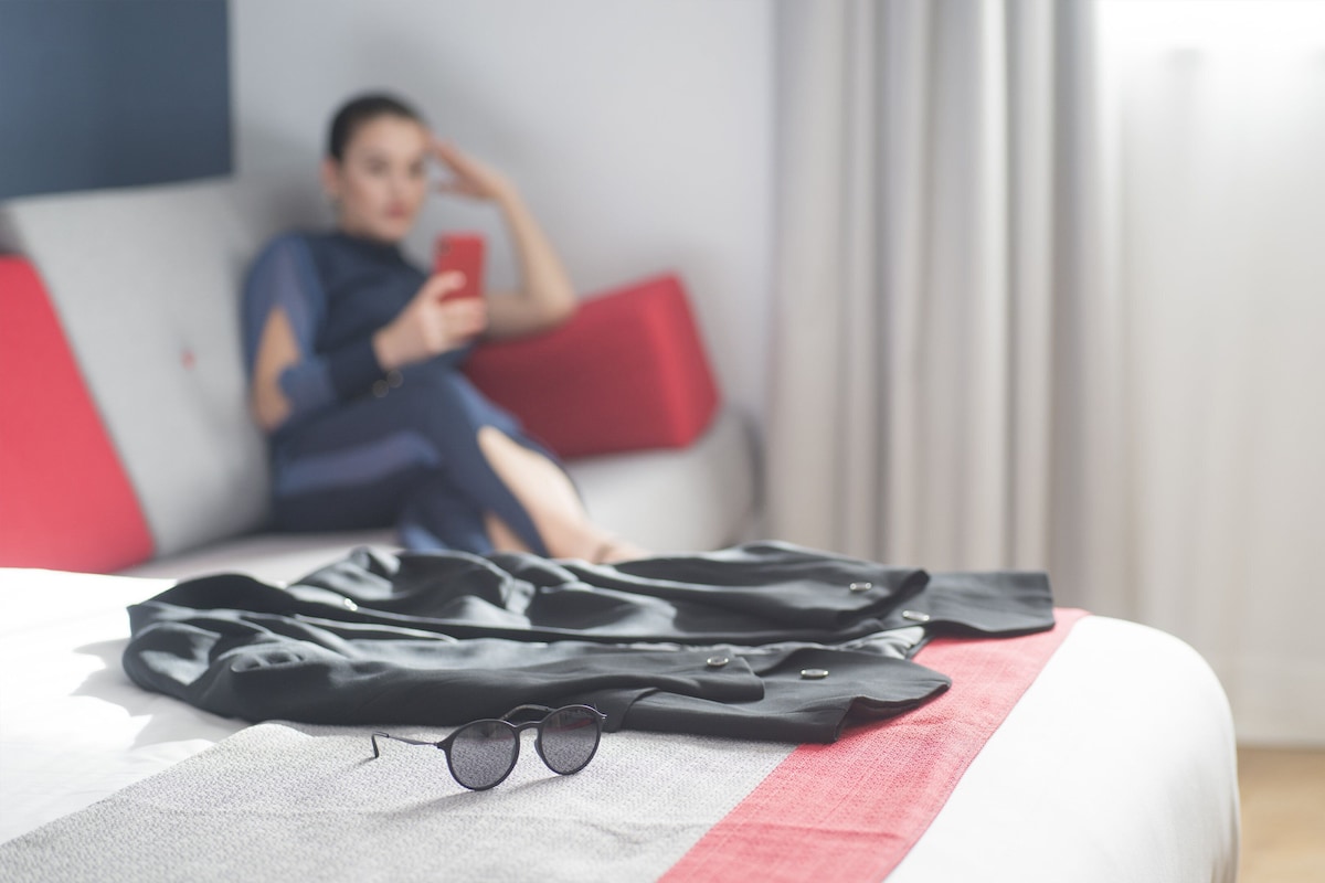 Rom – standard, 1 queensize-seng med sovesofa (Free Breakfast) | Minibar, safe på rommet, skrivebord og strykejern/-brett