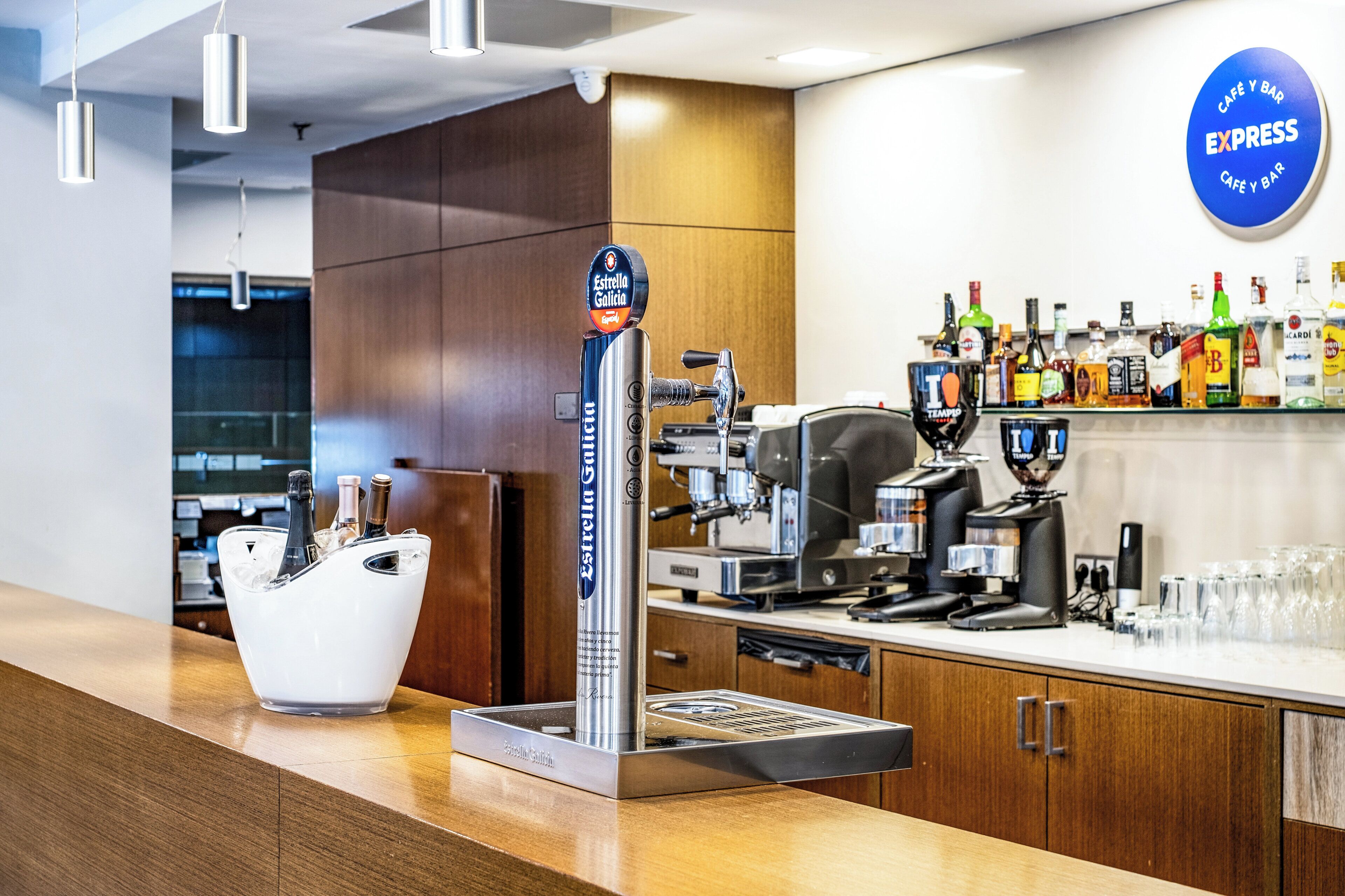 Foto - Holiday Inn Express Barcelona City 22@ by IHG