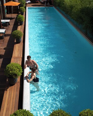Piscine extérieure (ouverte en saison)