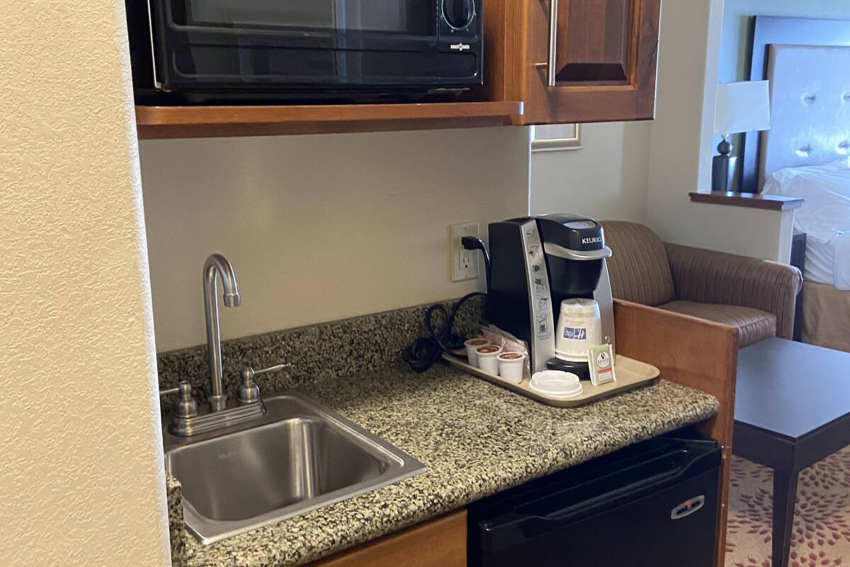 suite, 1 king bed with sofa bed | 1 bedroom, premium bedding, in-room safe, desk