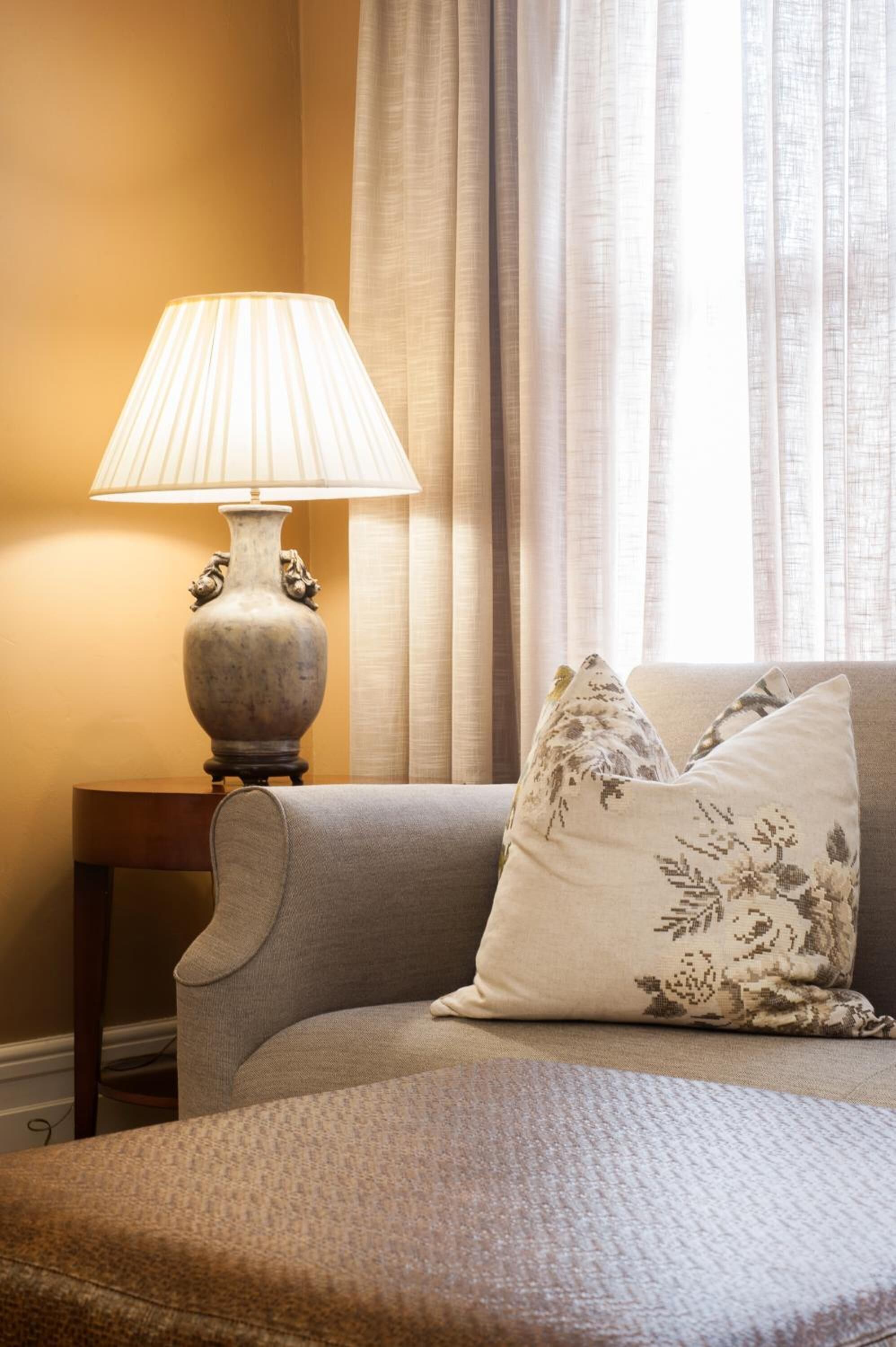 premium bedding, in-room safe, desk, laptop workspace