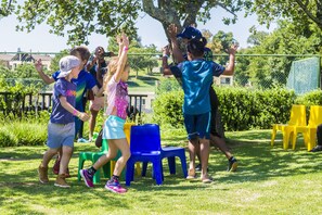 Children’s play area – outdoor