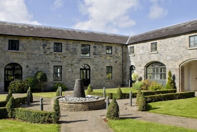 Moyvalley Hotel & Golf Resort