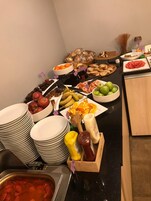Desayuno estilo bufé