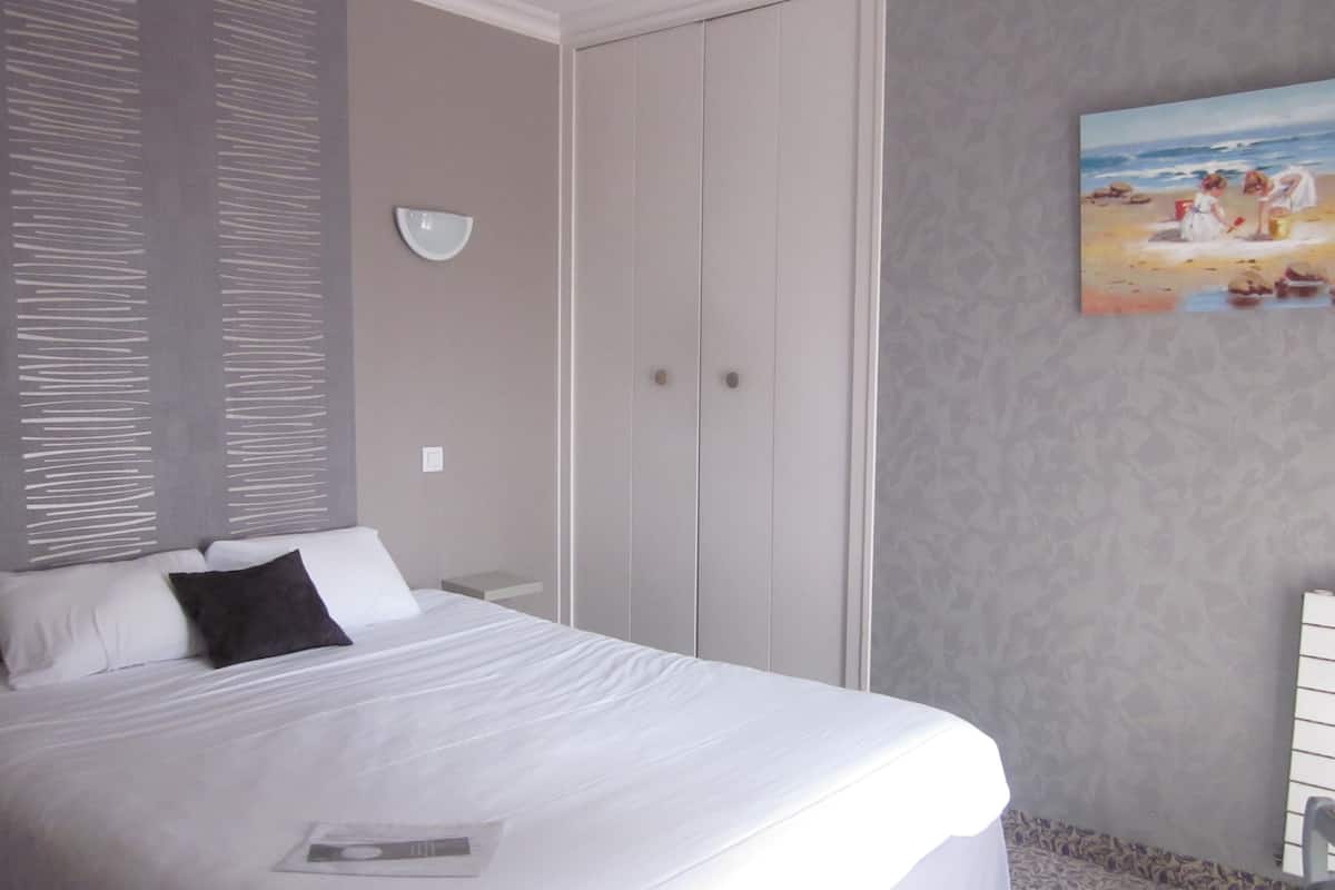 Habitación doble, balcón | Ropa de cama