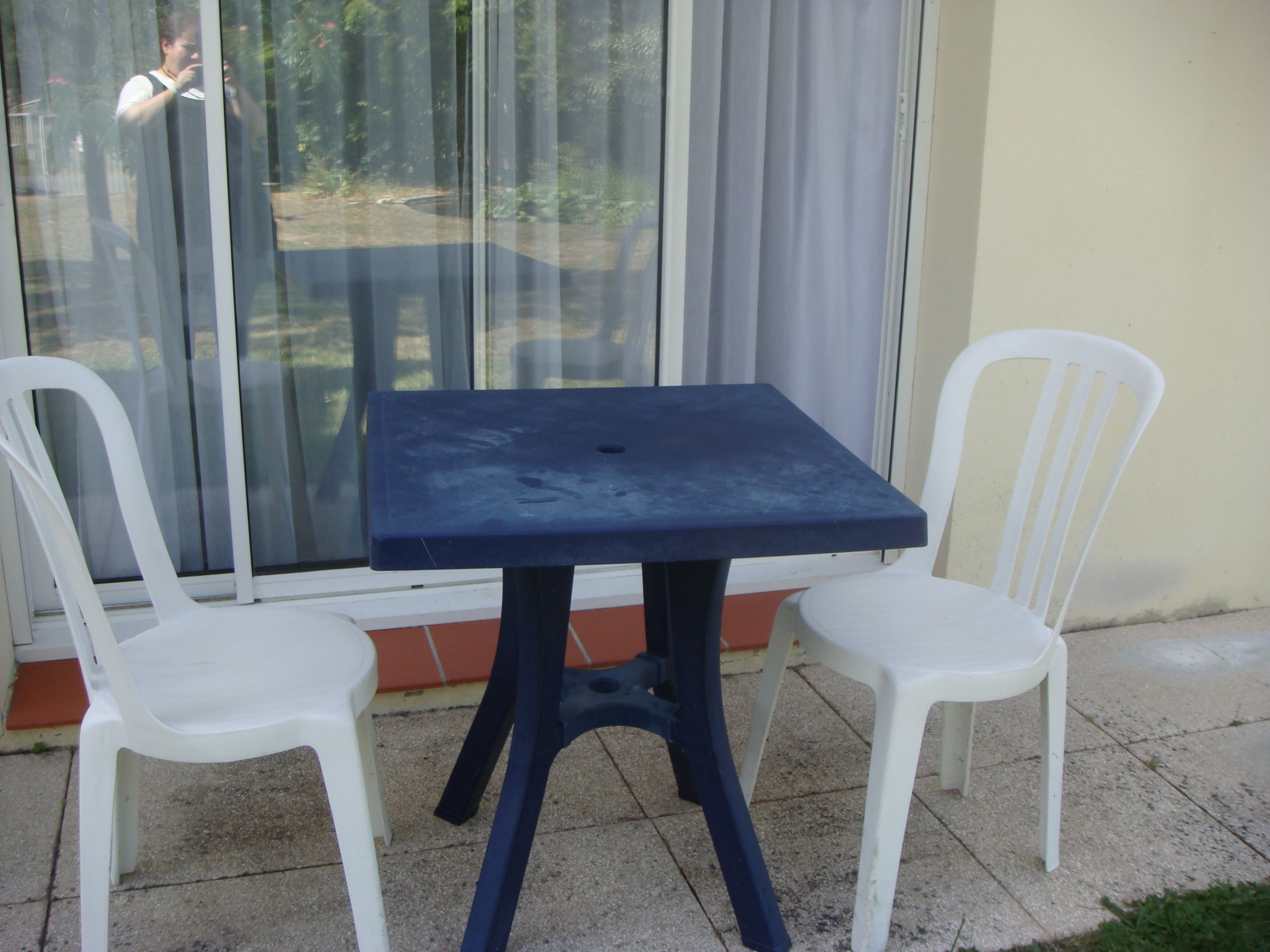 comfort double room, refrigerator & microwave, garden area | bed sheets