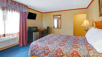 Desk, iron/ironing board, free WiFi, bed sheets