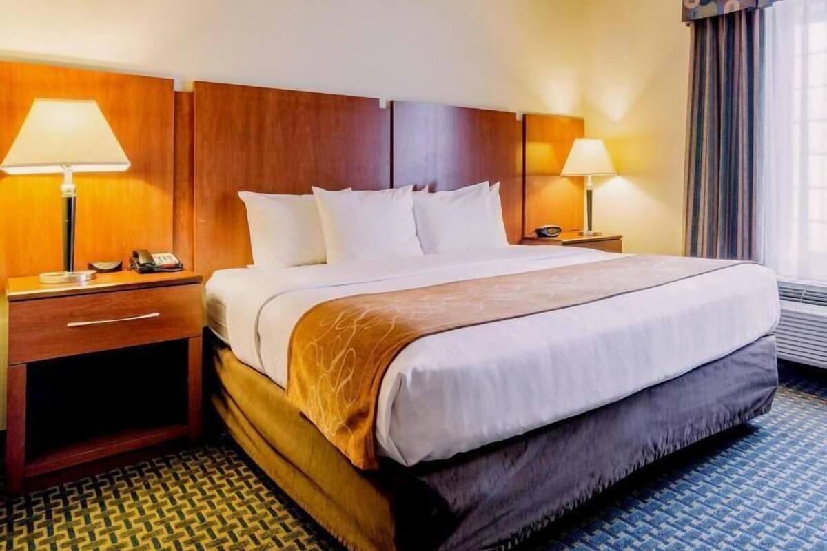 Surmatelas, bureau, espace de travail pour ordinateur portable