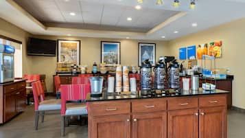 Free daily buffet breakfast