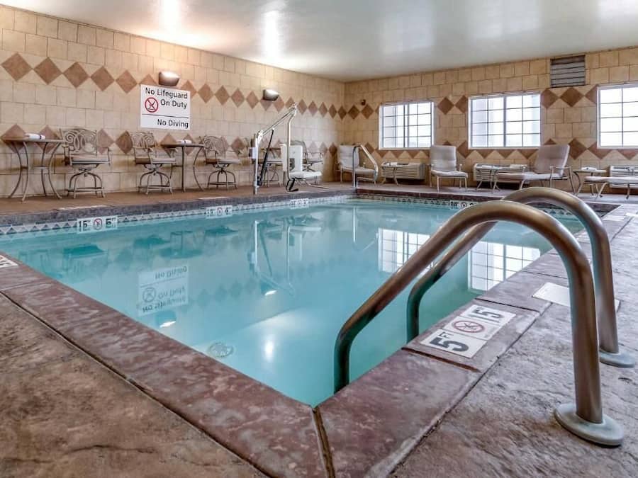 Piscine couverte