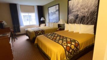 Kamer, 2 queensize bedden, niet-roken | Luxe beddengoed, een bureau, een laptopwerkplek