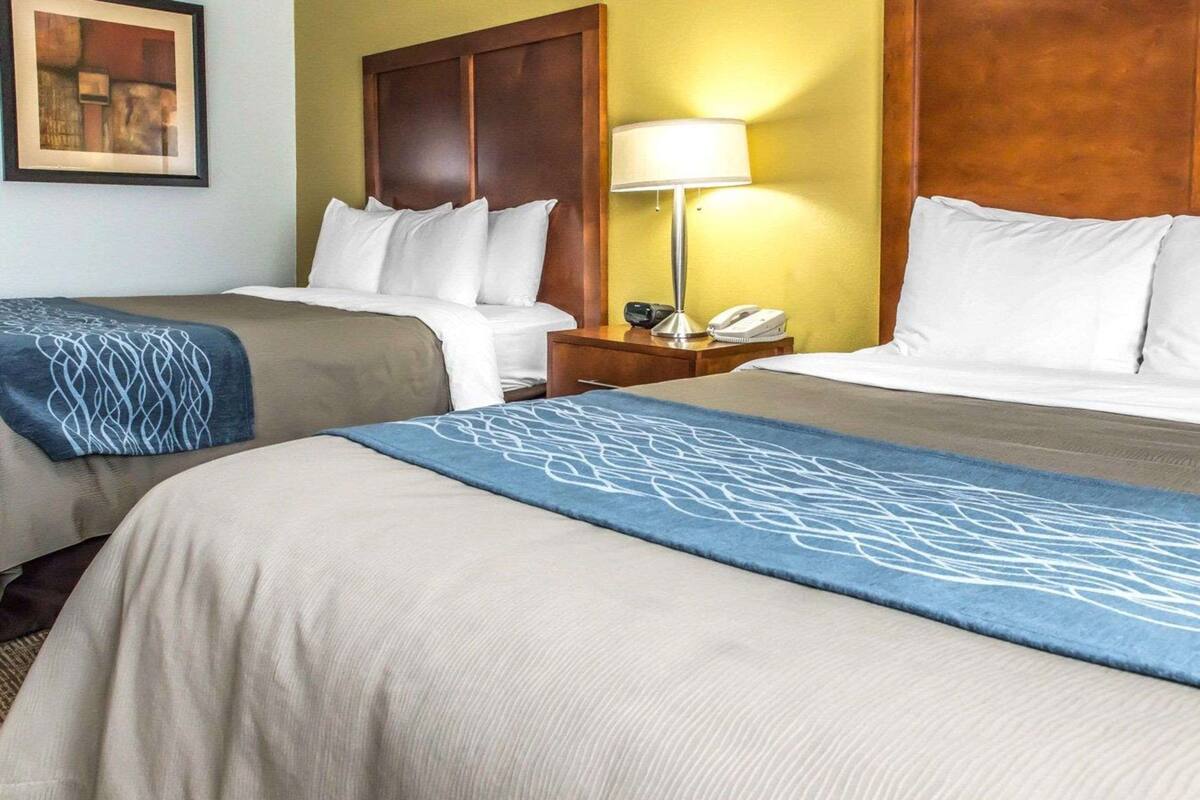 Standard Room, 2 Queen Beds, Non Smoking