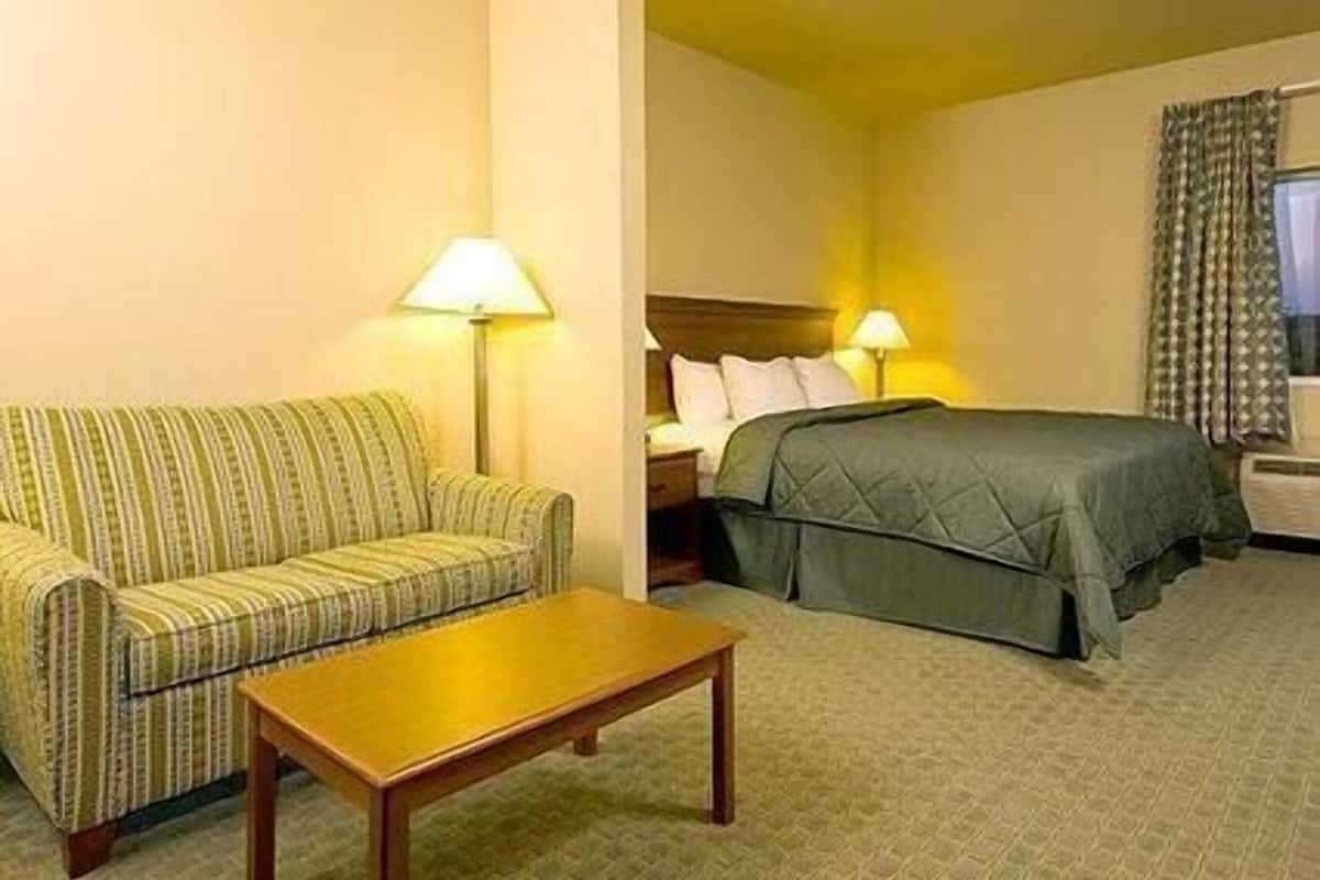 Caja de seguridad en la habitación y escritorio