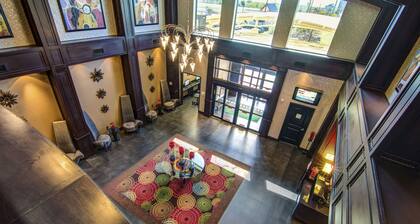 Holiday Inn Arlington NE-Rangers Ballpark by IHG