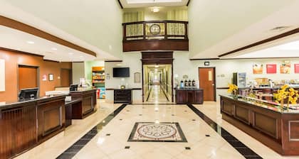 Comfort Suites Beaumont I-10