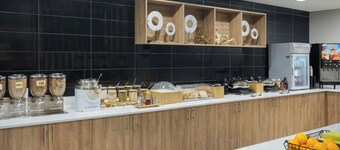 美聯萬豪春丘酒店