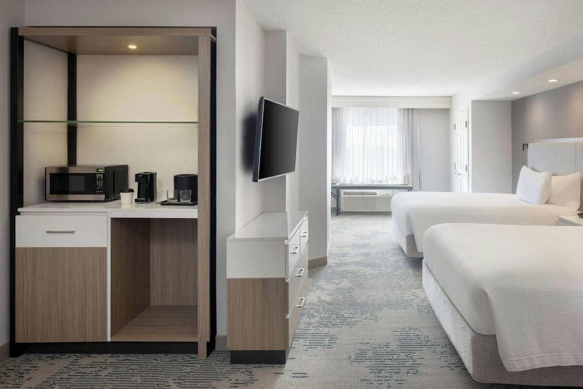 Premium bedding, down duvets, pillow-top beds, desk