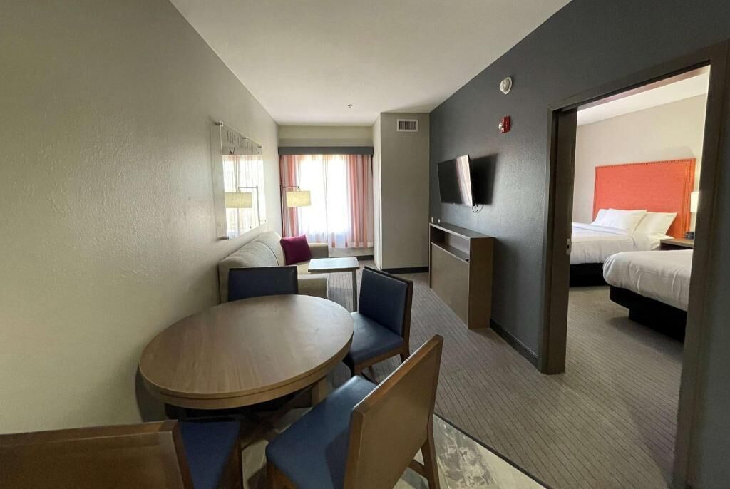 1 bedroom, in-room safe, desk, laptop workspace