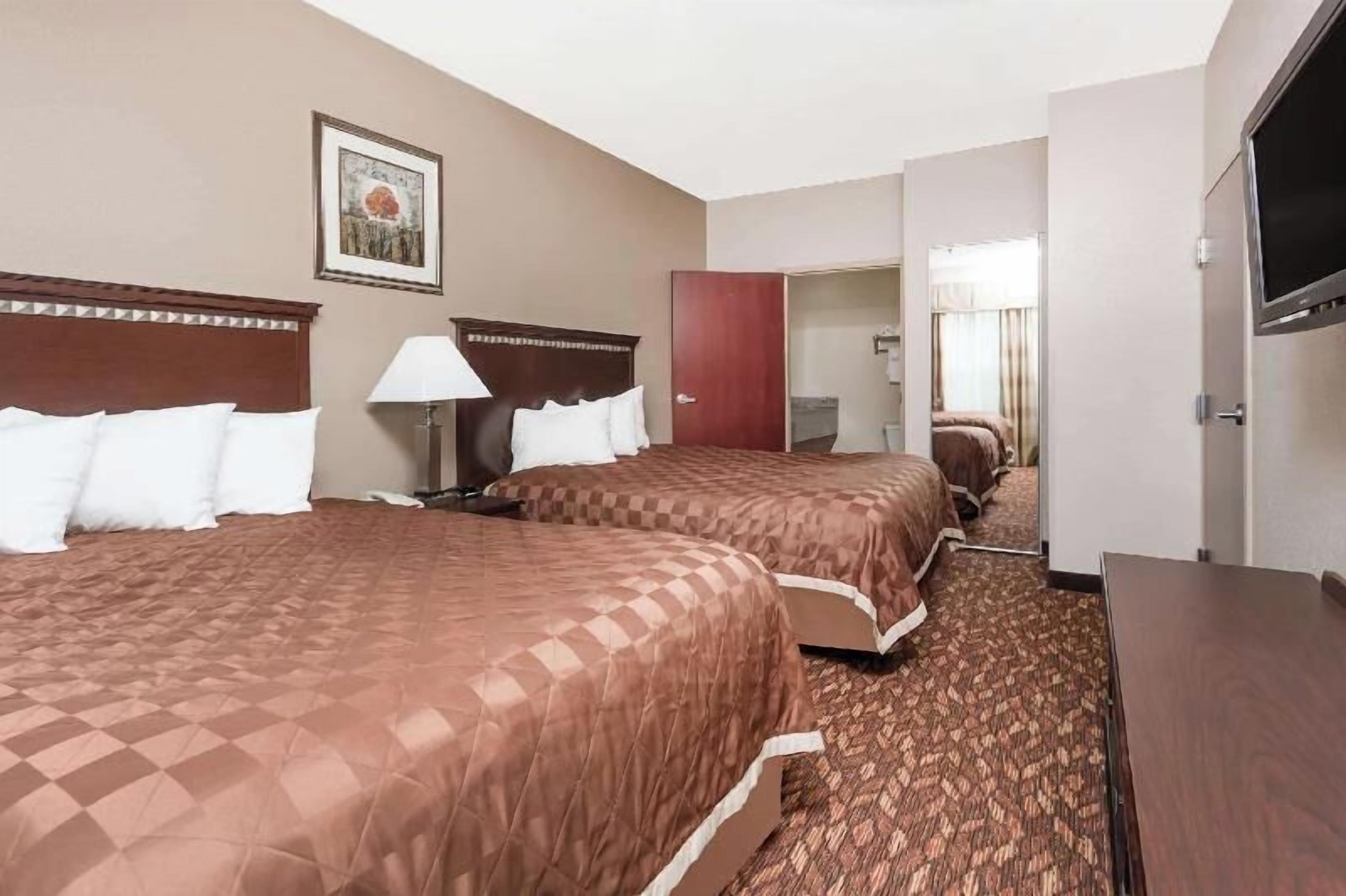 1 bedroom, in-room safe, desk, laptop workspace