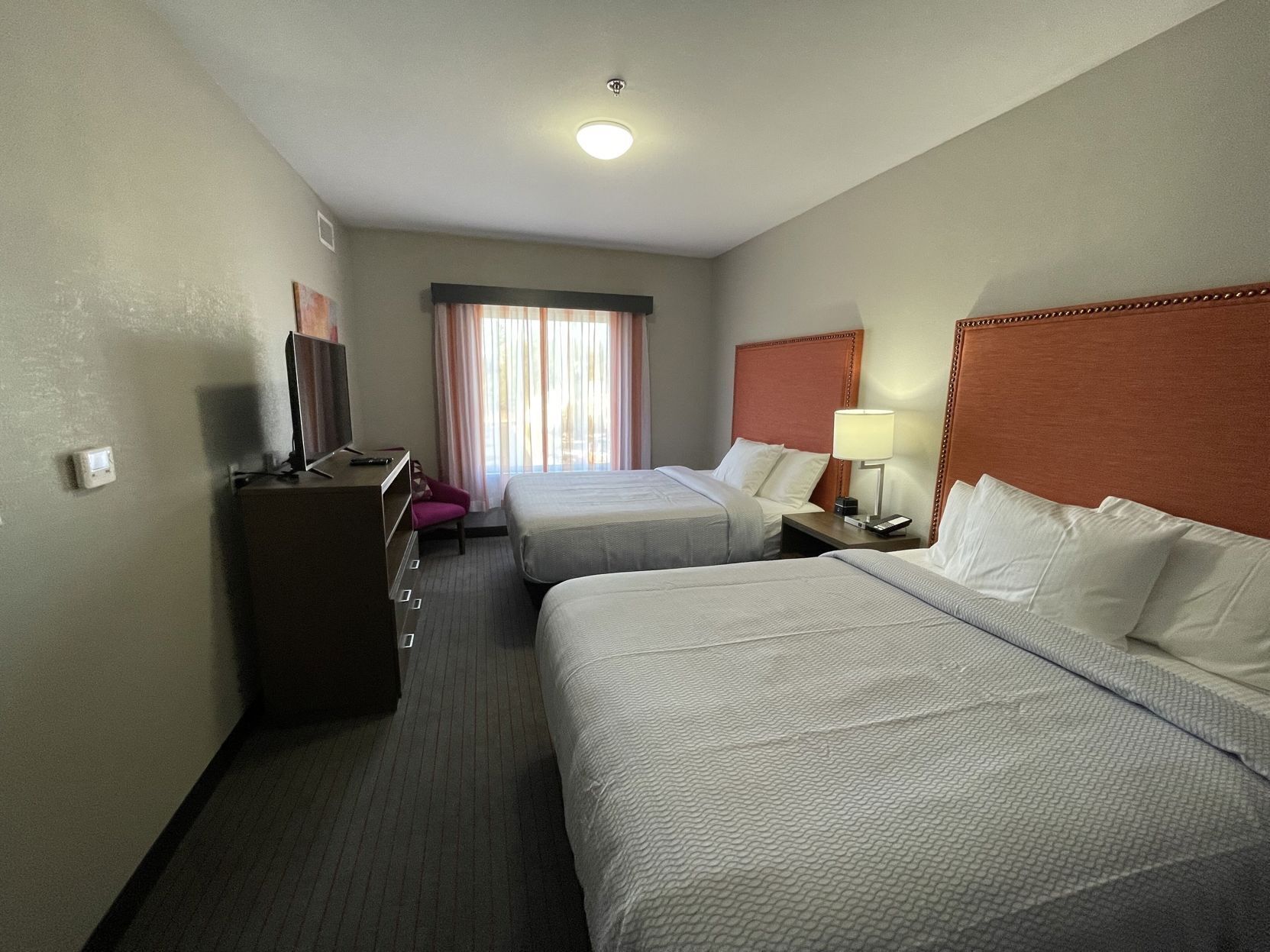 1 bedroom, in-room safe, desk, laptop workspace
