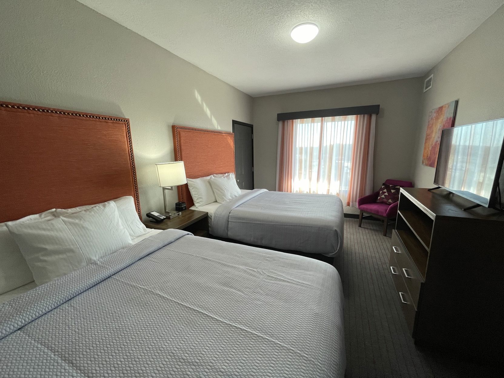 1 bedroom, in-room safe, desk, laptop workspace