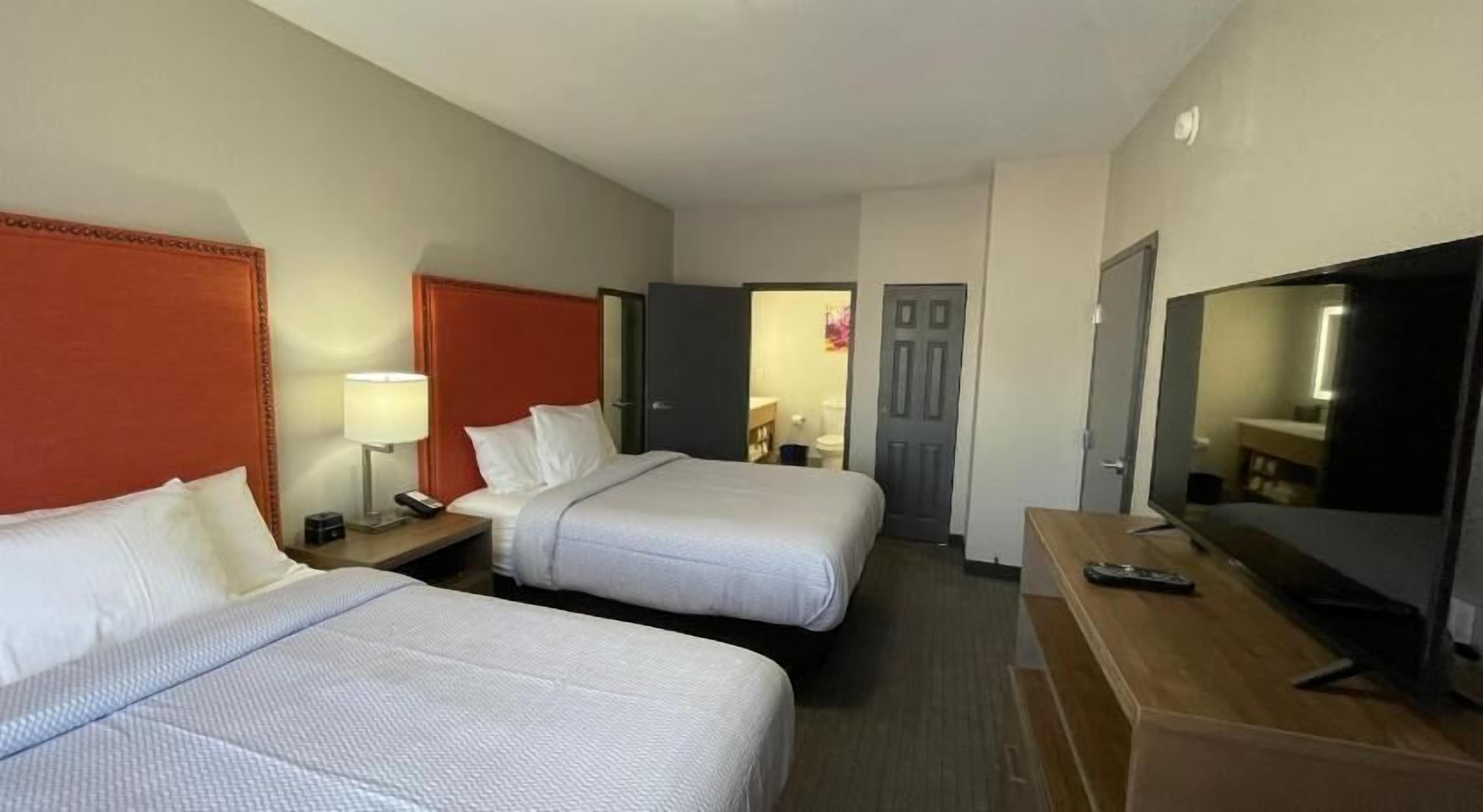 1 bedroom, in-room safe, desk, laptop workspace