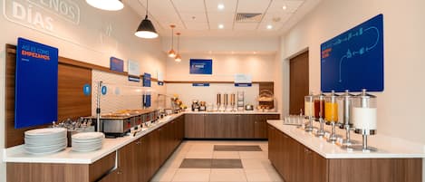 Free daily continental breakfast