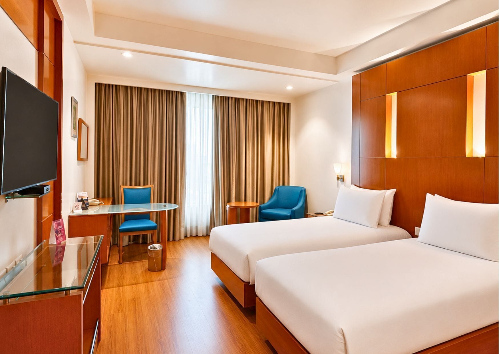 1 bedroom, minibar, in-room safe, desk