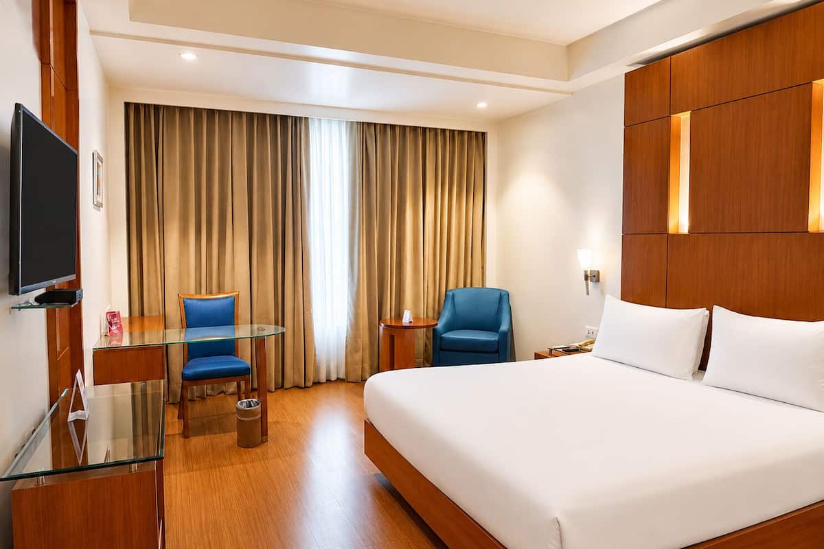 1 bedroom, minibar, in-room safe, desk