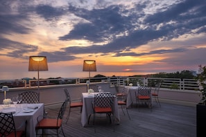Rooftop terrace