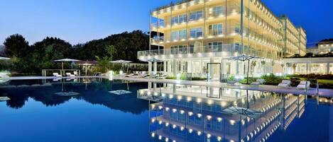 Front of property – evening/night