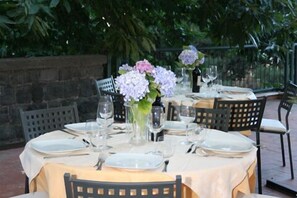 Outdoor dining