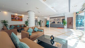 Lobby - Kingsgate Hotel Abu Dhabi by Millennium (Abu Dhabi)