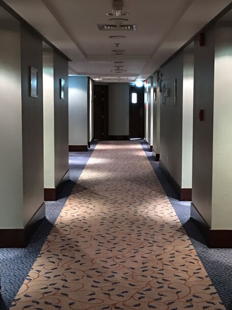 Kingsgate Hotel Abu Dhabi - Image 5
