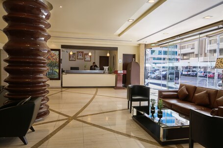 Kingsgate Hotel Abu Dhabi - Image 9