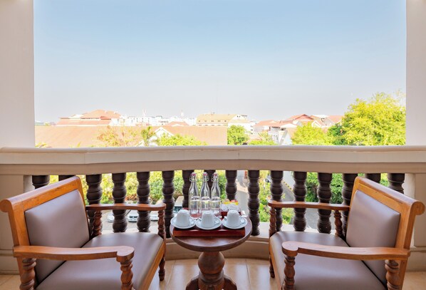 Balcony view - Hotel Somadevi Angkor Resort & Spa (Siem Reap)