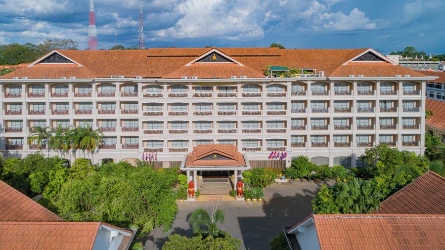 Hotel Somadevi Angkor Resort & Spa