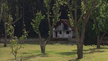 Chalé (Lucerne) | Roupas de cama premium, escrivaninha, Wi-Fi, roupa de cama