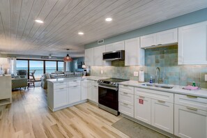 Condo, 3 Bedrooms | Private kitchen | Full-size fridge, microwave, oven, stovetop - Amelia By The Sea 3 Bedroom Condo by RedAwning (Fernandina Beach)