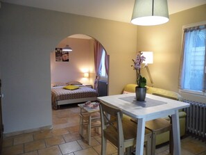 Room - Chambre d'hôtes Villa Eden (Meyreuil)